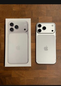 IPHONE 17 PRO MAX. 256GB. UNLOCKED SILVER