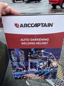 Auto darkening welding, helmet, brand new, never used