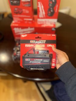 Milwaukee M18 8.0 FORGE Battery 