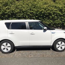 2016 KIA Soul EV