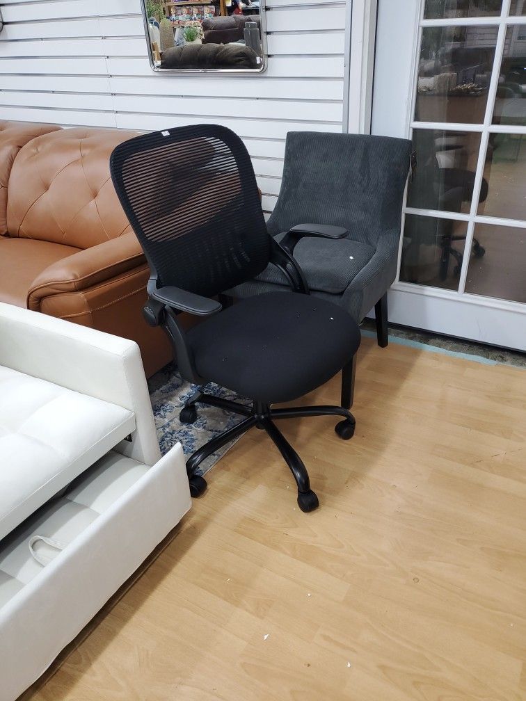 Office Chair New 45.00
