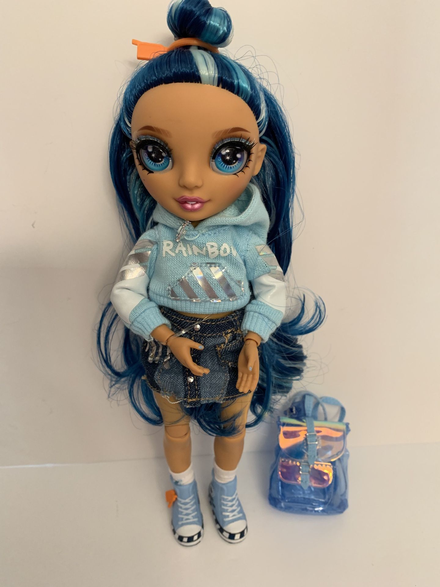 Skyler Bradshaw Rainbow Junior High Series 1 Doll