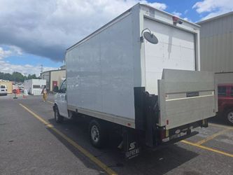 2019 Chevrolet Express Commercial Cutaway