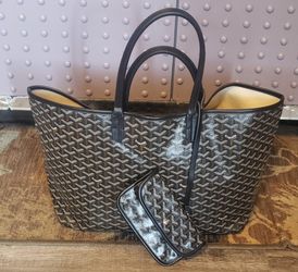 E goyard Purse for Sale in Oakland, CA - OfferUp