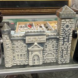 Vintage Old Taylor Distillery Company Kentucky Castle Decanter