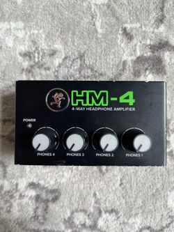 Mackie HM-4 4-channel Headphone Amplifier