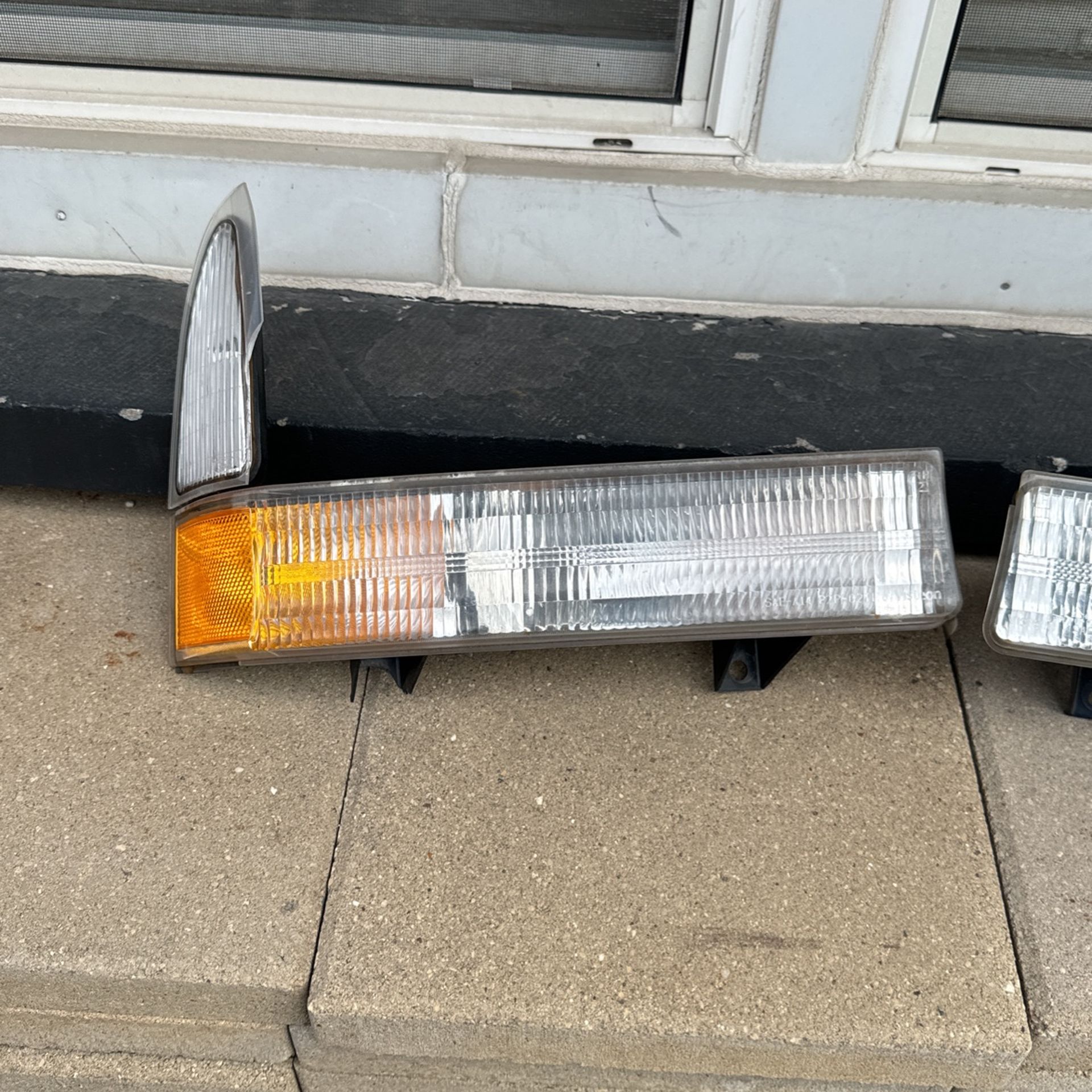 F - Series Super Duty Headlights