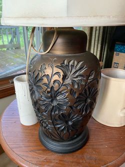 Brown Flower Lamp