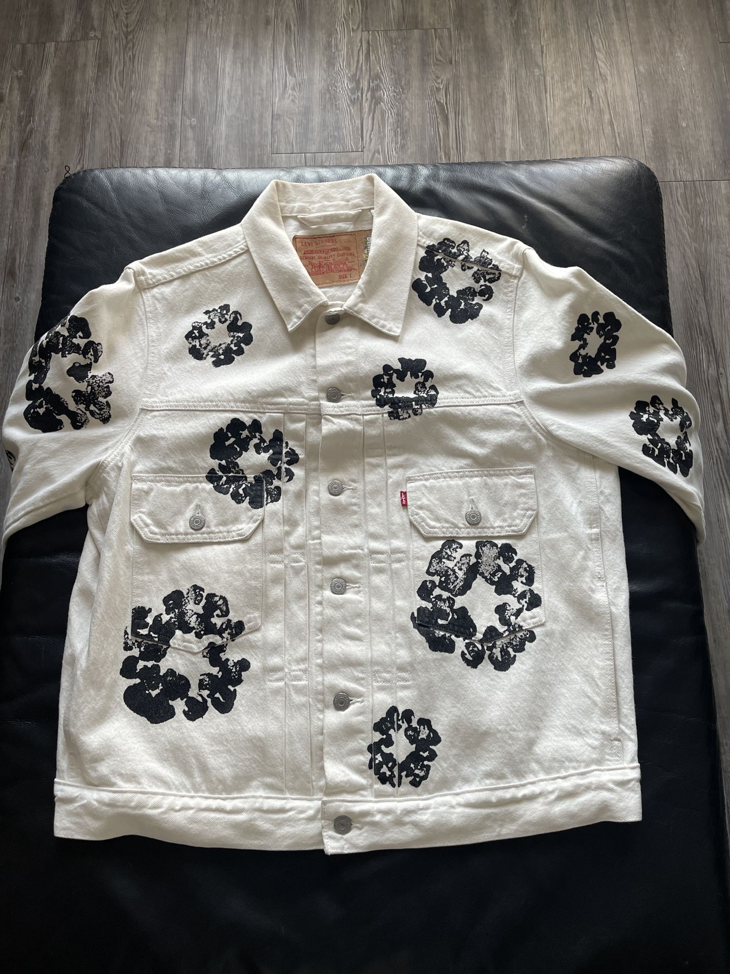 White Denim Tears X Levi Jacket, Size L