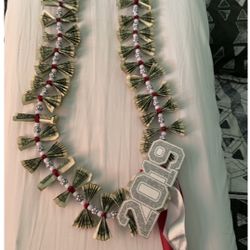 Graduation Money Lei 
