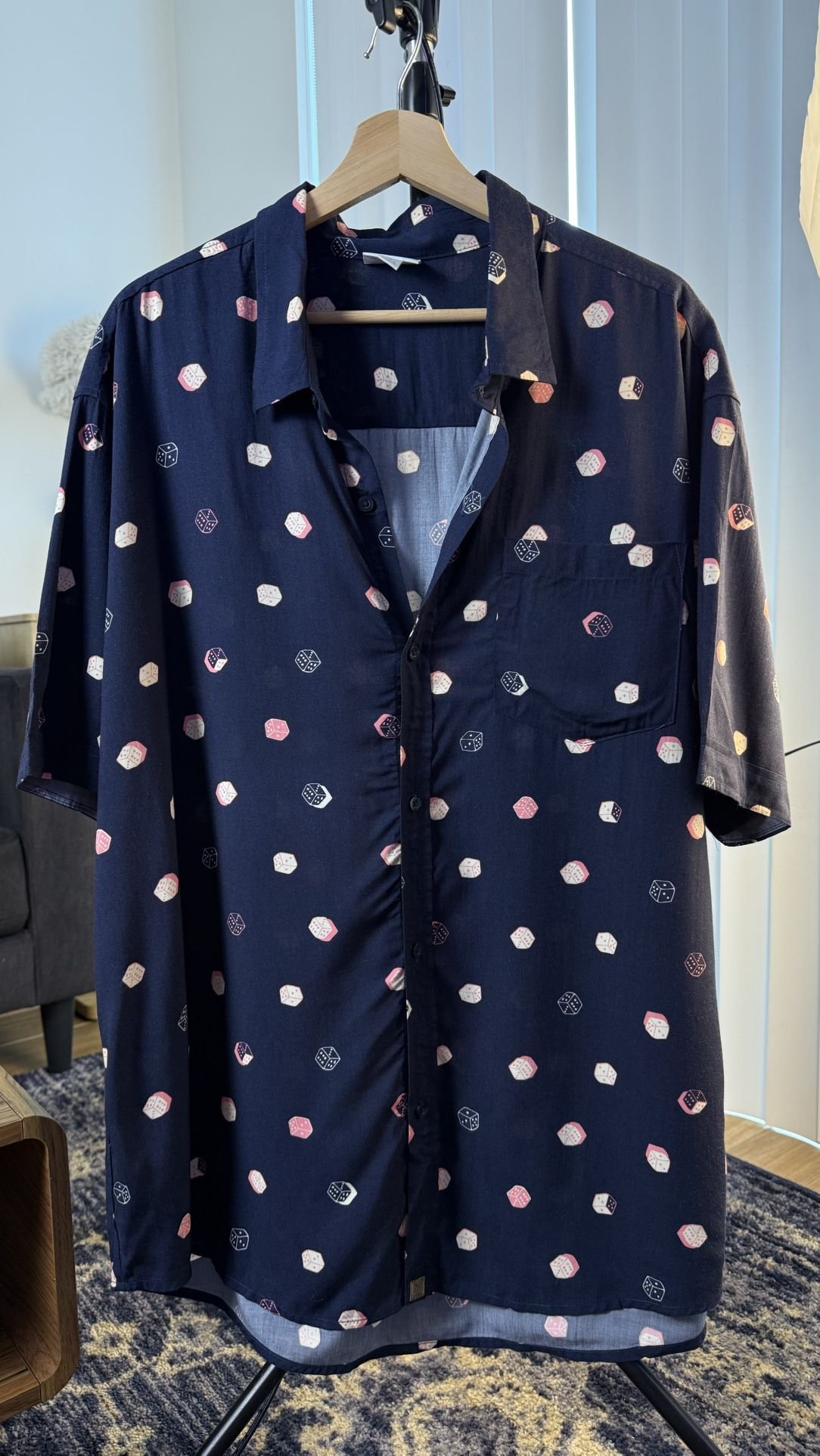 LuLaRoe Men’s XL Short Sleeve Shirt – Navy with Dice Print