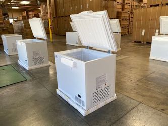 NSF -65°C 6.7 cu ft medical laboratory chest freezer -65w200