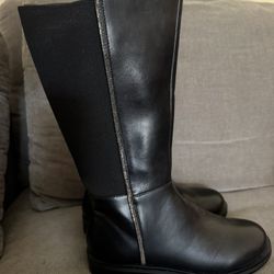 Steve Madden knee high boots size 4 