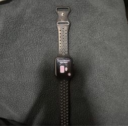Apple Watch Series 8