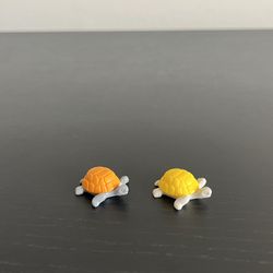 Playmobil Turtle Figures 2 Piece Orange Yellow 1 Inch