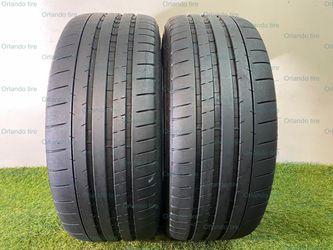 X46 225 45 18 95Y Michelin Pilot Super Sport —2 used tires 80% life
