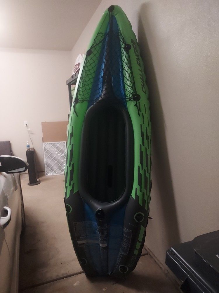 Intek Challenger Inflatable Kayak