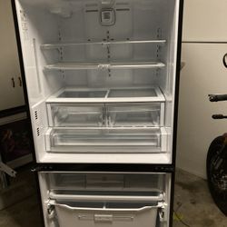 Kenmore Elite Model # (contact info removed)7.610 3 door refrigerator 