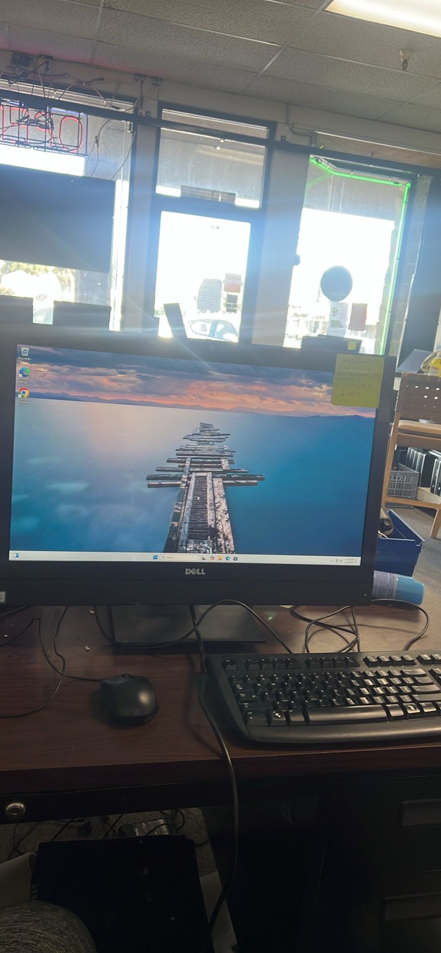Dell All In One 16 GB RAM 500 GB SSD 24 Inch Screen Core i5 Windows