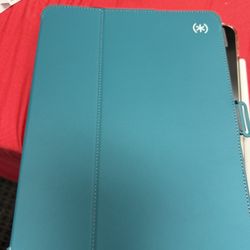 iPad 11 Inch Speck Folio Case 