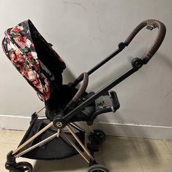 CYBEX STROLLER WITH CARSEAT AND FOOTMUFF