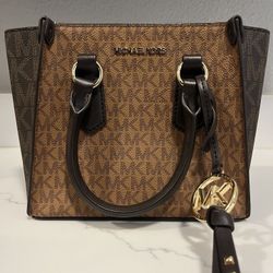Micheal Kors Kris Small Satchel Bag