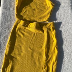 Yellow Two Piece Skirt And Top Dress Up Set