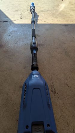 Kobalt 40V Max Cordless Pole Saw