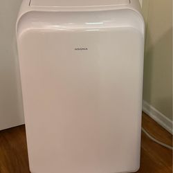 Insignia™ - 350 Sq. Ft. 8,000 BTU Portable Air Conditioner - White