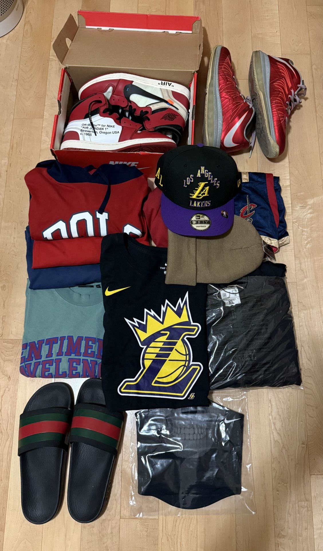 Off White Jordan 1 Chicago + Bundle