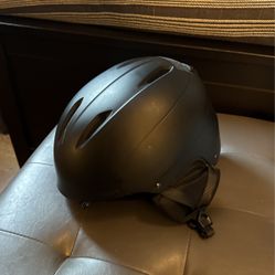 Bevel Ski Helmet