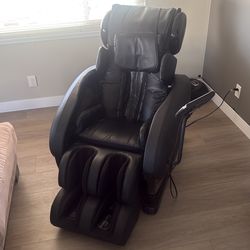 Massage chair - Good Working Condition