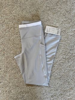 Athleta Stash High Rise Tipped 7/8 Legging