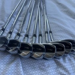Taylormade Qi Iron Set 5-S / KBS Max MT 85 Regular