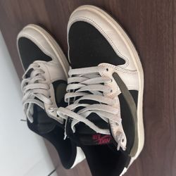 Travis Scott Jordan 1 Sz 8.5