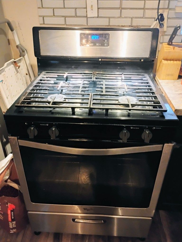 Whirlpool Gas Stove $99