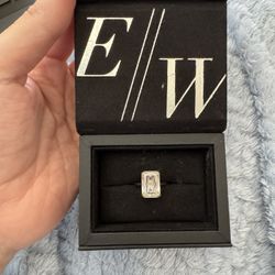 Solitaire 4.35 Carat Moissanite Ring 
