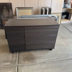 King Bedroom Set - Free