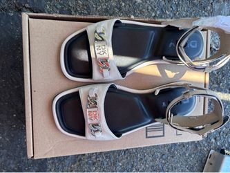 Sandals DKNY