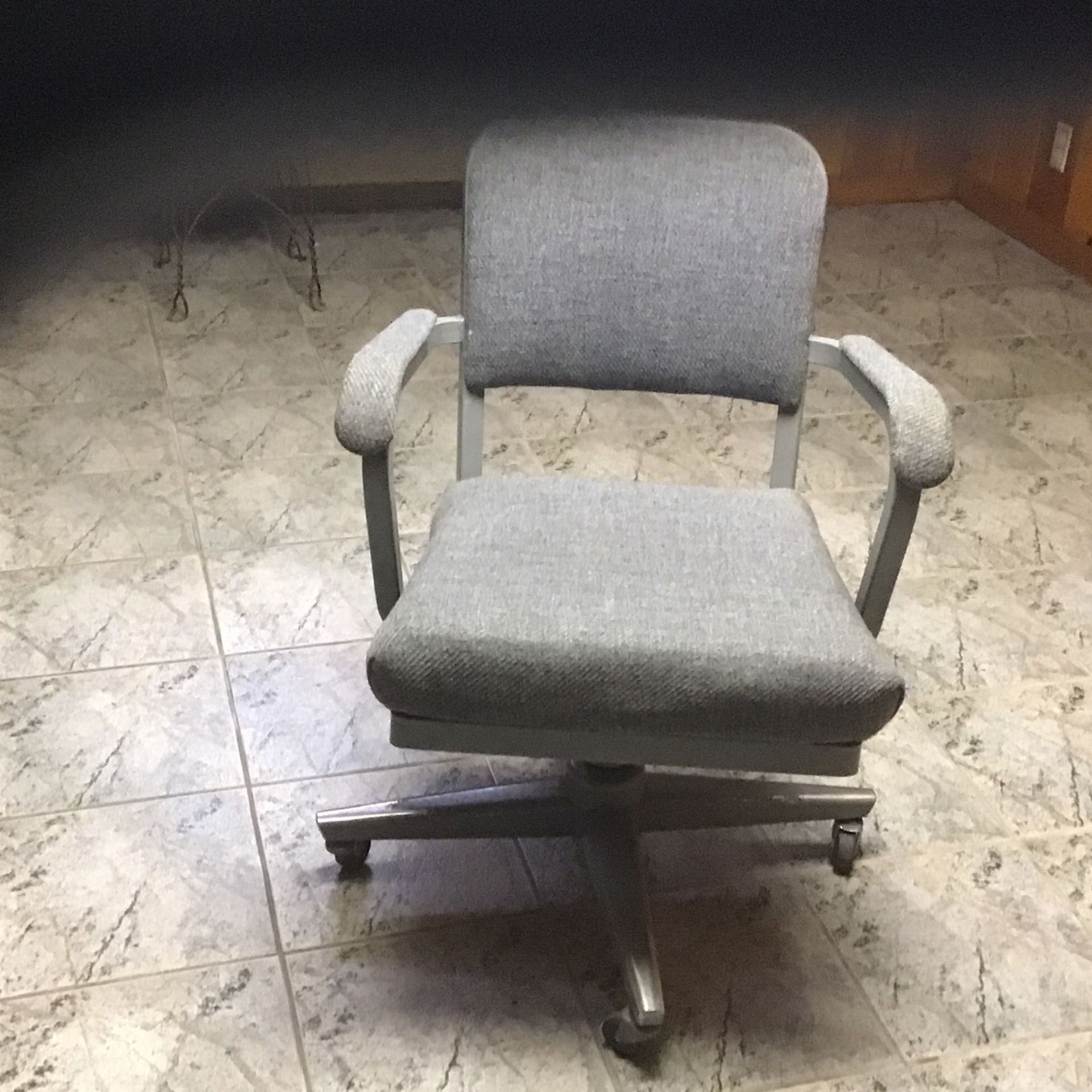 Metal Office Chair Best Condition