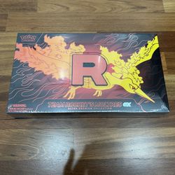 Team Rocket’s Moltres EX UPC 