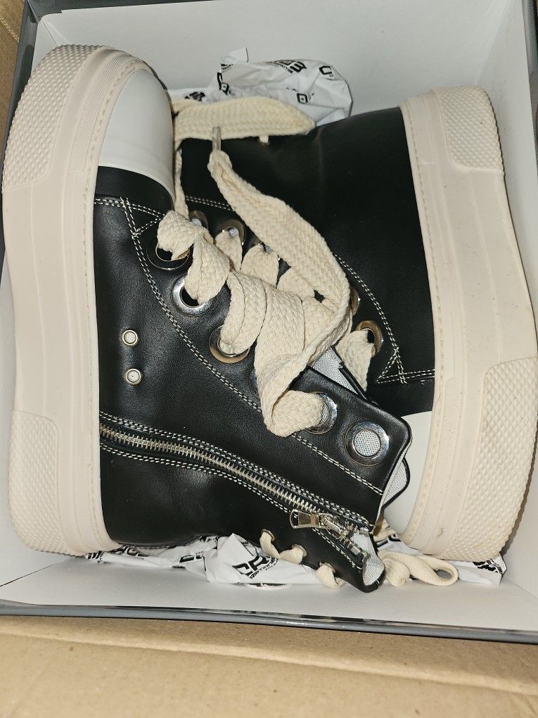 Christian Z Boots