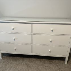 IKEA GULLABERG 6-drawer dresser in white