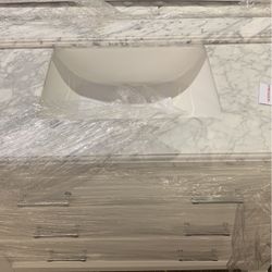 Marble countertop vanity