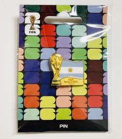 Historical 🏆FIFA World Cup™️ 2026🇦🇷⚽️ ARGENTINA FLAG with GOLD FIFA TROPHY⚽️🇦🇷Lapel Pin