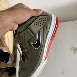LEBRON V Air Max Size 11