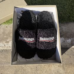Balenciaga Fuzzy Slippers
