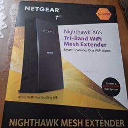 NETGEAR Nighthawk X6S AC3000 Tri-Band WiF Extender 