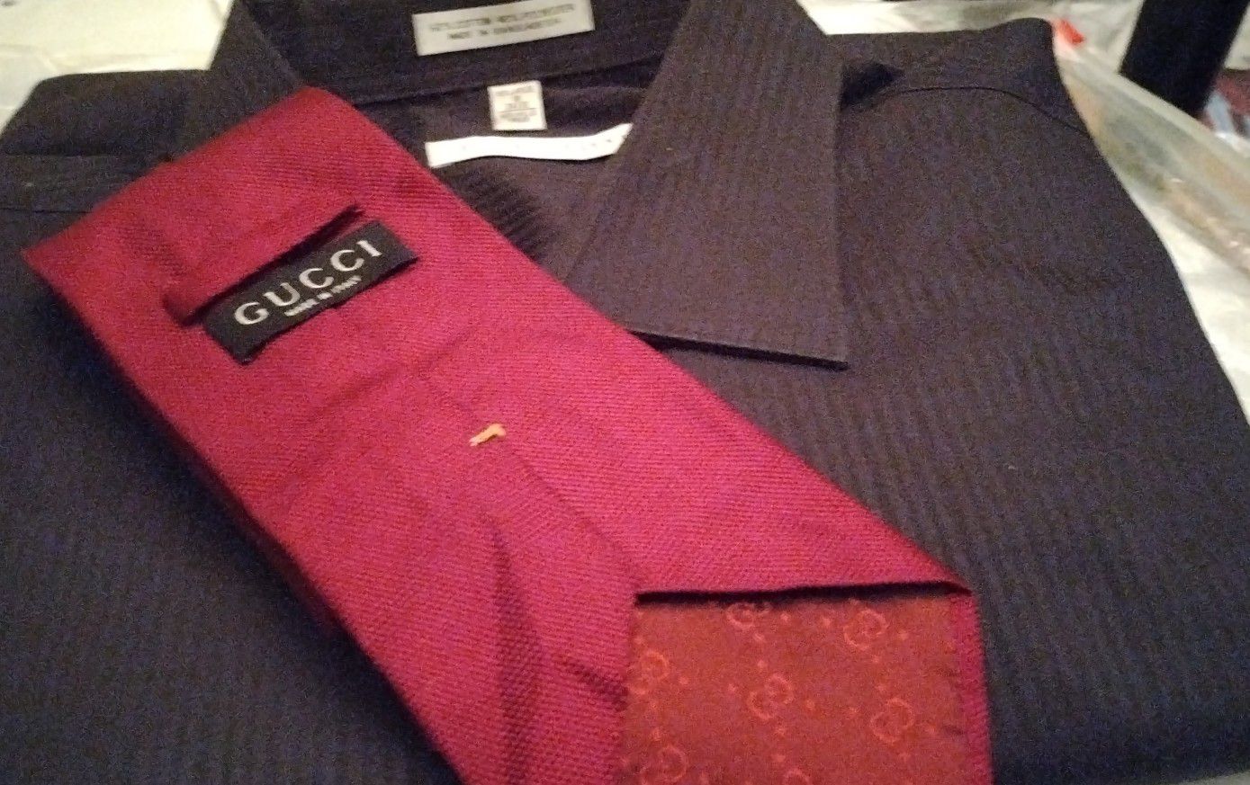 Gucci 100% Silk Tie/Geoffrey Beene Shirt