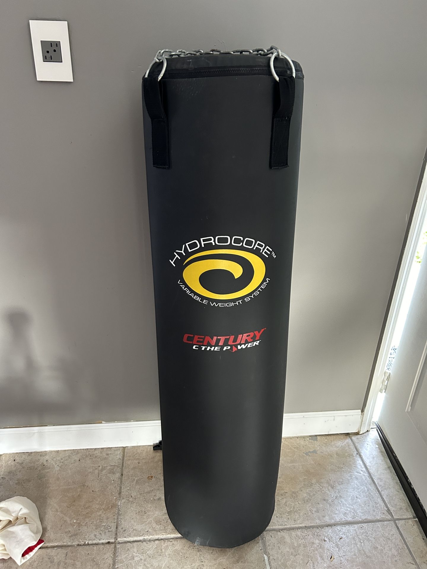 Century Martial Arts Large HydroCore Vinyl Punching Kicking Boxing MMA Heavy Bag